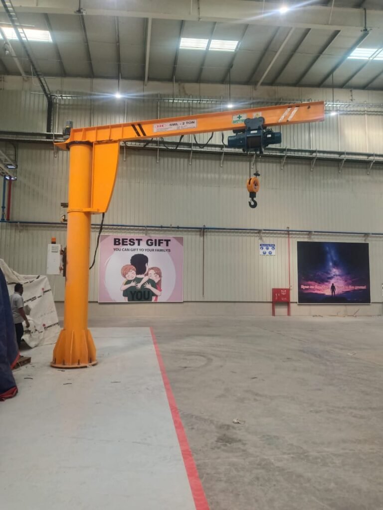 Heavy Duty Pillar Mounted Crane TamilNadu