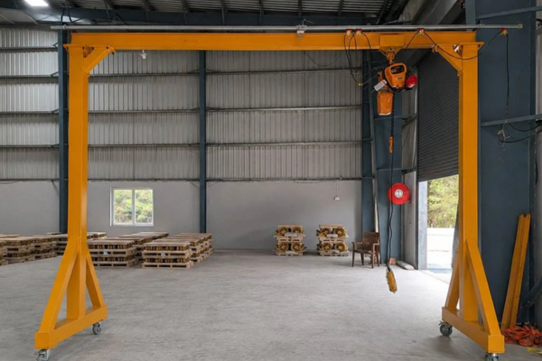 Portable Gantry Crane Supplier Tamilnadu